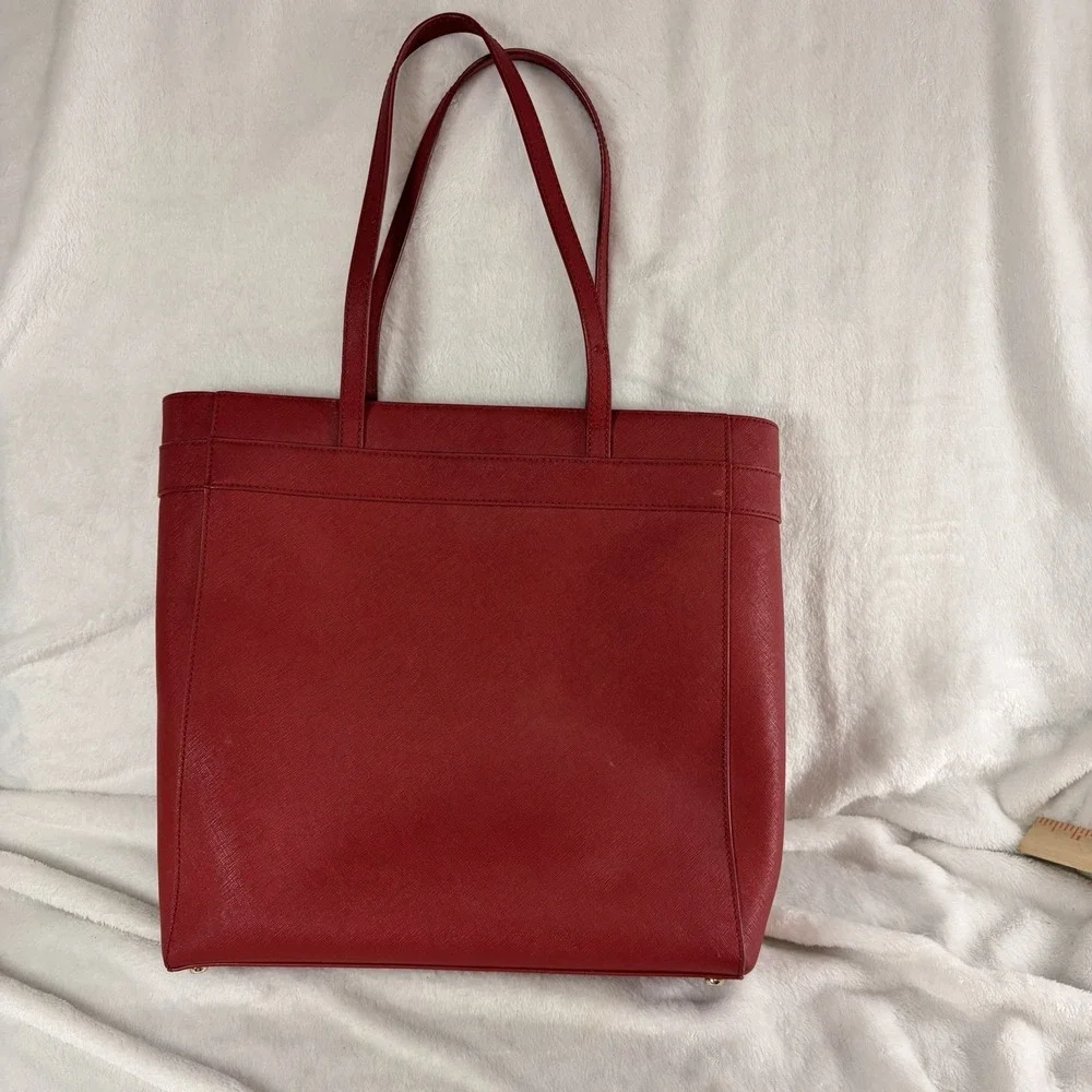 Kate Spade New York Kirk Park Pink Saffiano Crosshatch‎ leather Leather bow EUC